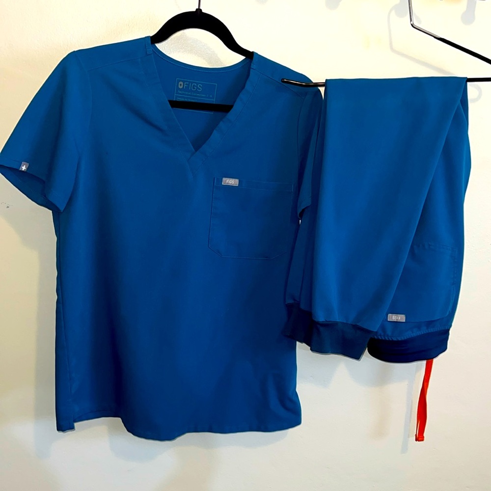 Figs blue scrub set PO 1652